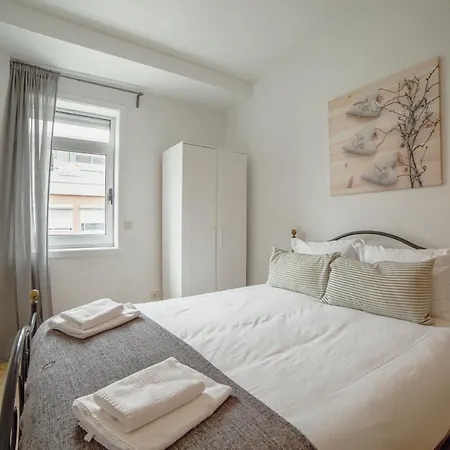 Alegria Flat Center With Elevator By Vacationy * פורטו