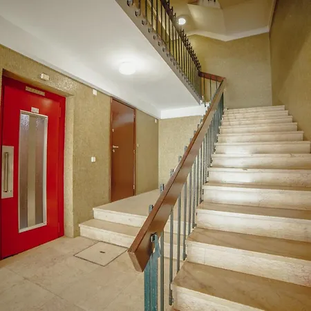 דירה Alegria Flat Center With Elevator By Vacationy פורטו