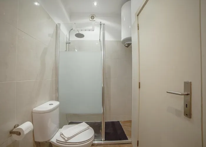 Alegria Flat Center With Elevator By Vacationy