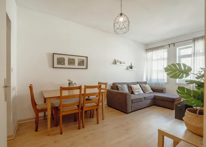 Alegria Flat Center With Elevator By Vacationy Porto